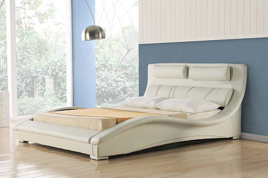 MDCCCXL Ordo Curvarum Design Leather Upholstered Bed