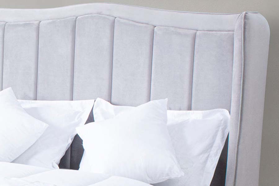 1562 Quality Velvet Upholstered Bed