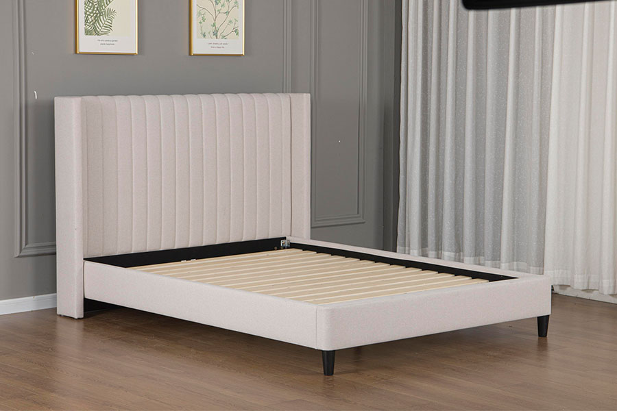 4905 Linteis minimalist Platform Bed
